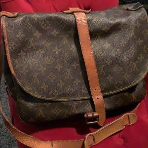 Authentic LOUIS VUITTON Monogram Saumur 35